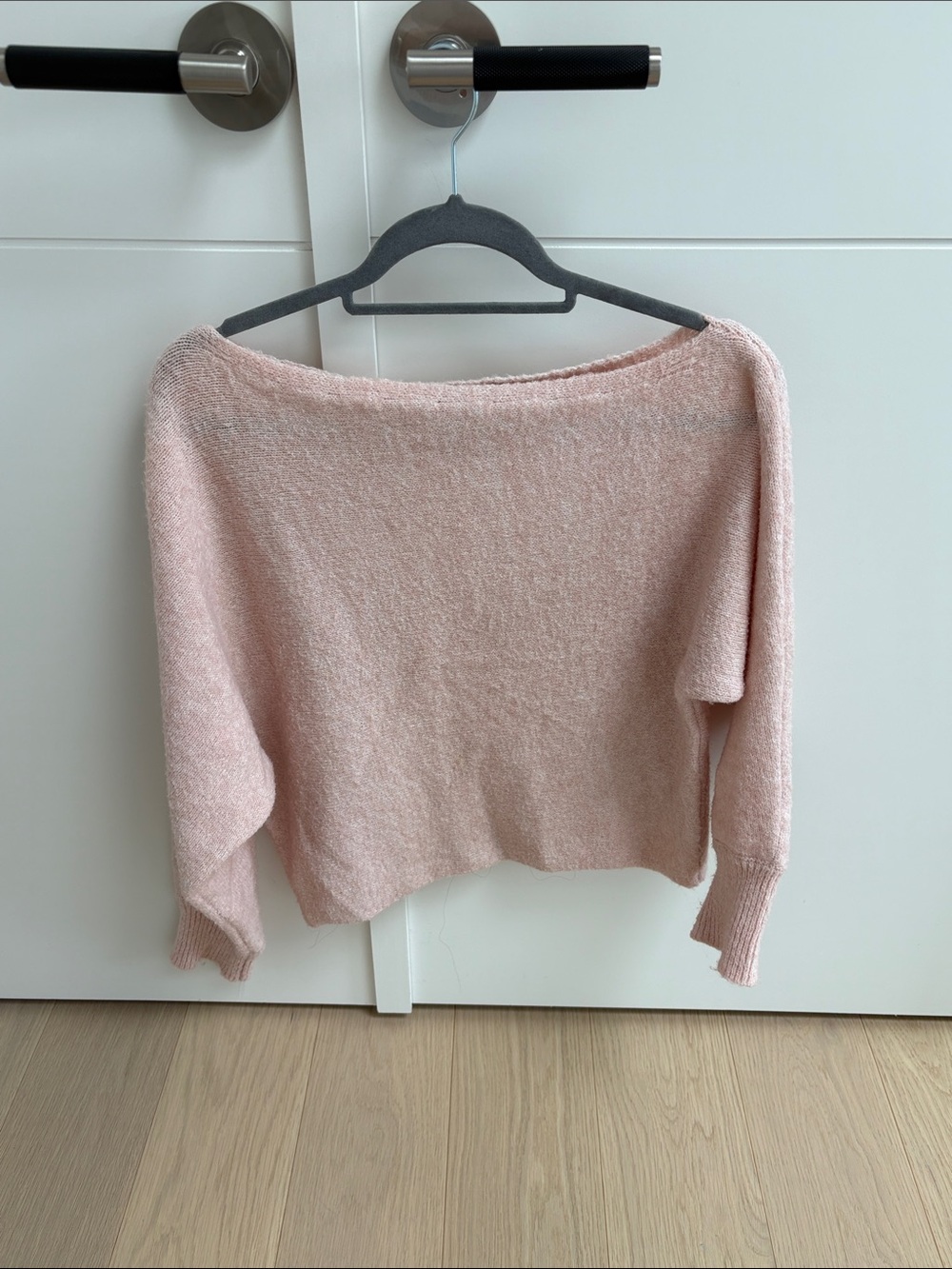 Guess Light Pink Off-the-Shoulder Sweater